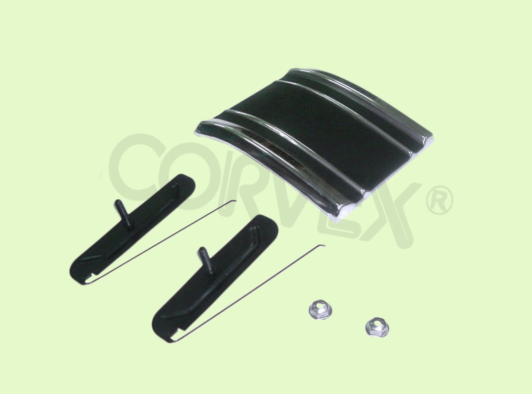 PART #:  CV01-M17 ∞  CAB MOULDING 